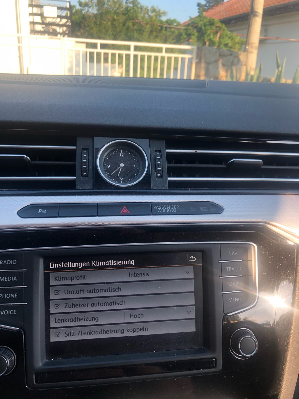 Air Care in der Klimaautomatik dauerhaft aktivieren