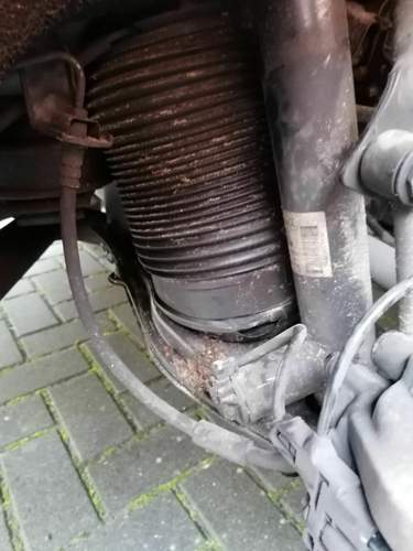 Airmatic, Staubmanschette hi re