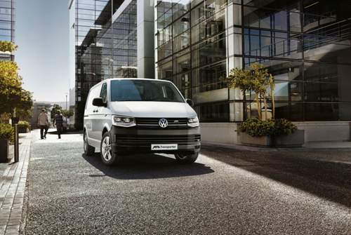 Auf der IAA zeigt Volkswagen den e-Transporter als Studie. Doch innerhalb eines Jahres könne VWN ihn zum Serienfahrzeug machen. Wird vermutlich genau so passieren