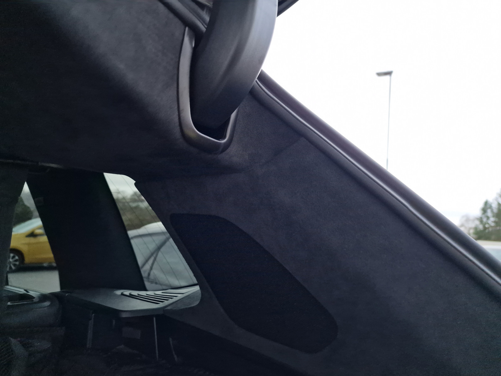 Alcantara Dachhimmel im X3M Comp. LCI