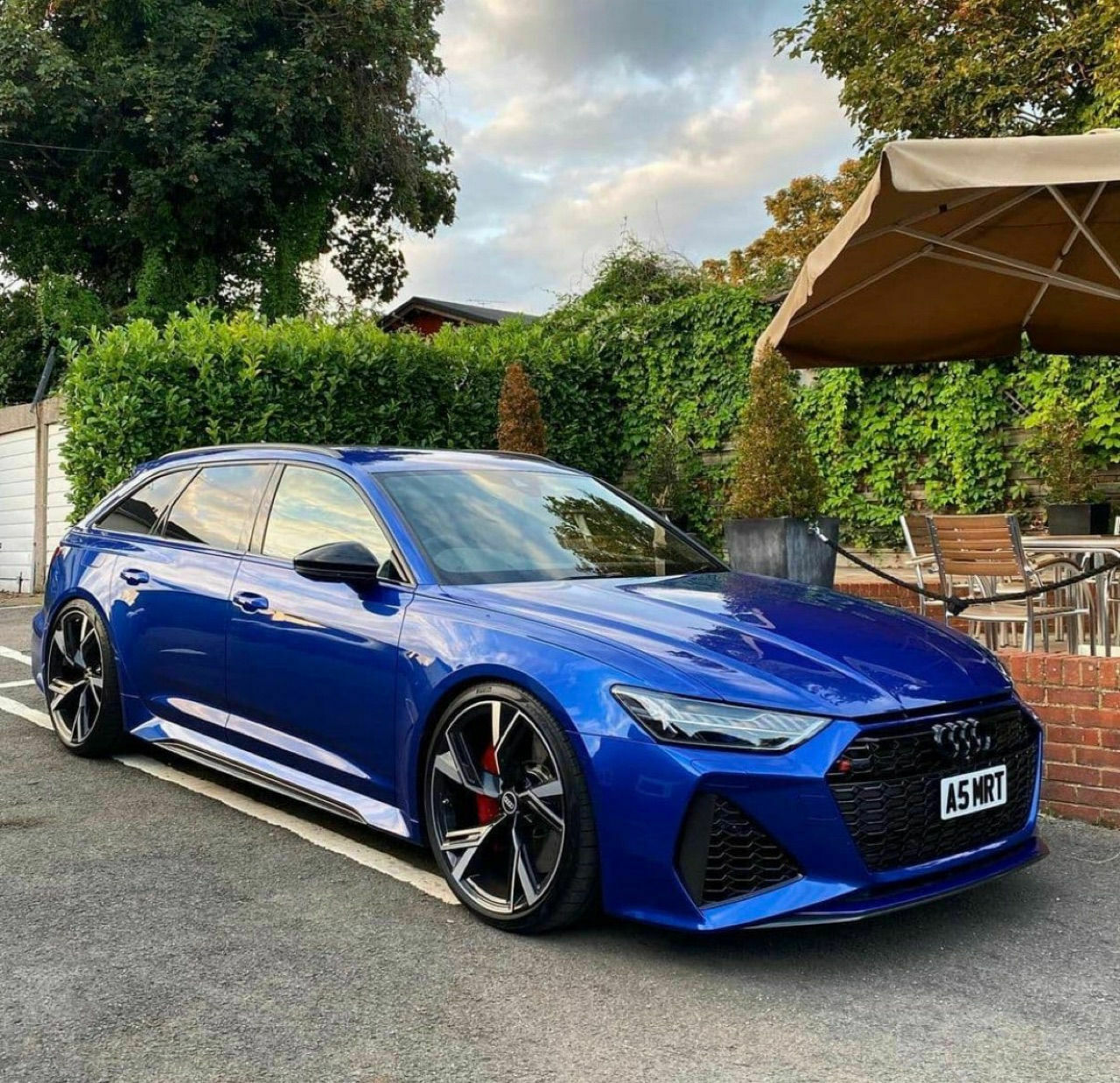 Alle Infos und Details zum RS6