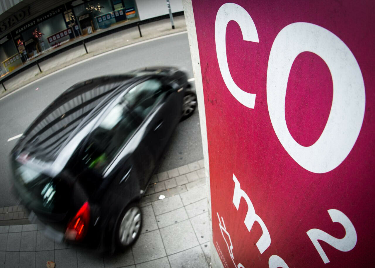 Kleinwagenherstellern fällt es prinzipiell leichter, ihre CO2-Ziele zu erreichen. Aber auch die Premium-Anbieter schaffen es, wie die Auswertung der EUA zeigt