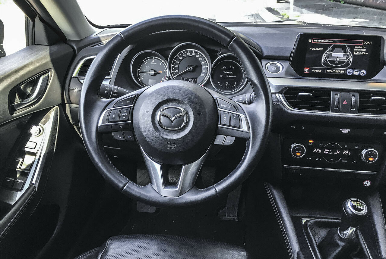 Der Mazda 6 Kombi im Dauertest: Blick ins Cockpit
