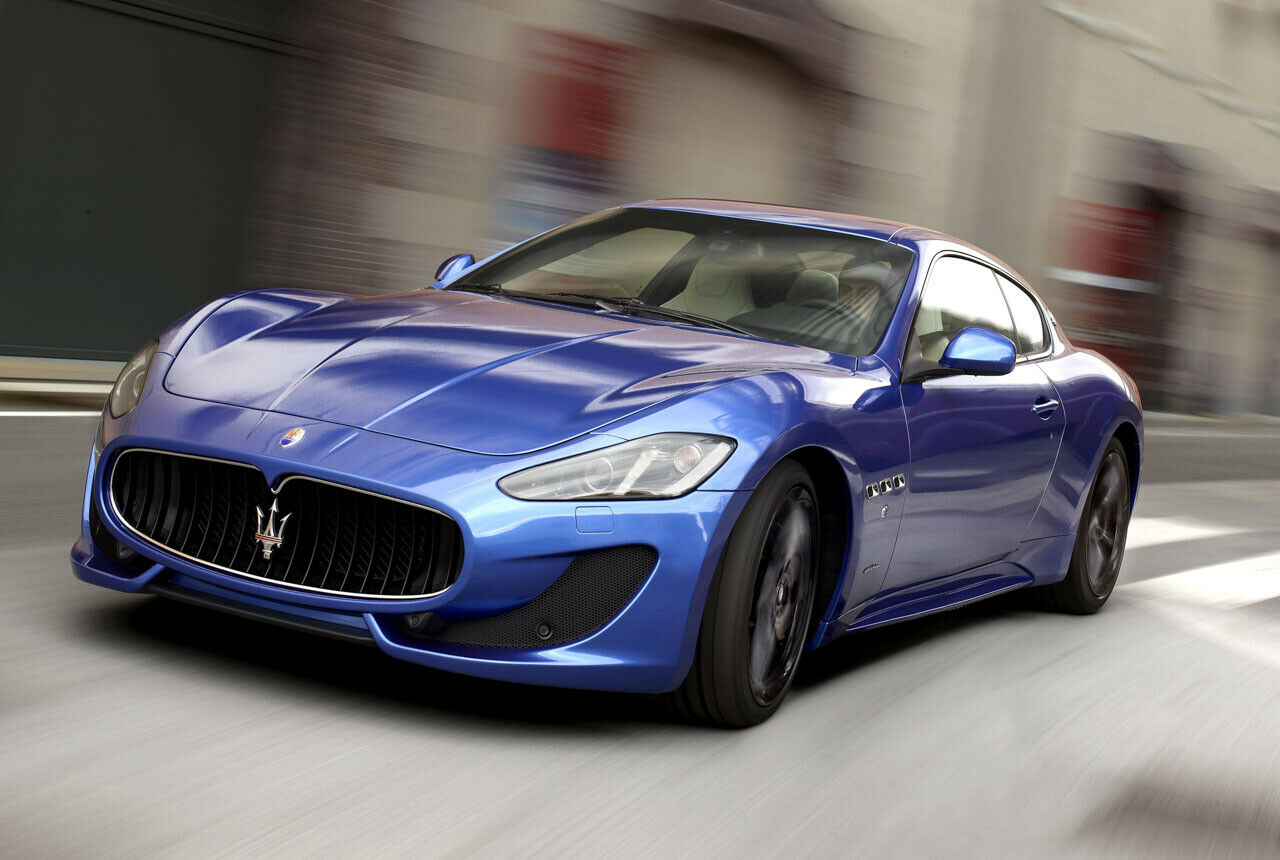 Stärker und schneller: Der Maserati GranTurismo Sport löst die frühere S-Variante des zweitürigen Coupés ab. Antrieb, Aerodynamik und Innenraum des Autos wurden optimiert