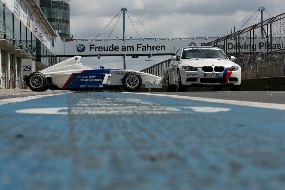 BMW M3 und Formel BMW FB02