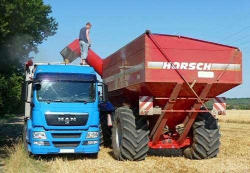 Ueberladewagen-horsch-man-2009
