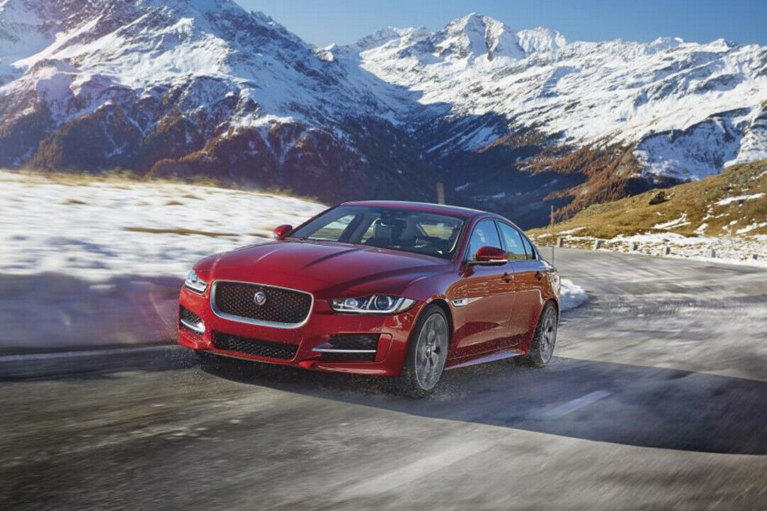 Der Jaguar XE mit Allradantrieb kostet 41.900 Euro