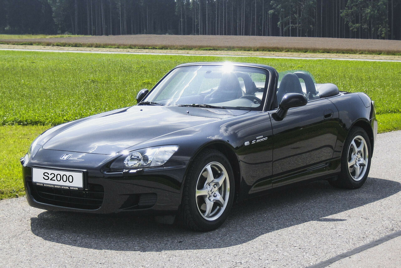 Mit 241 PS bei 8.300/min erwies sich der Honda S2000 als Drehorgel erster Klasse. 110.000 Kunden griffen begeistert zu