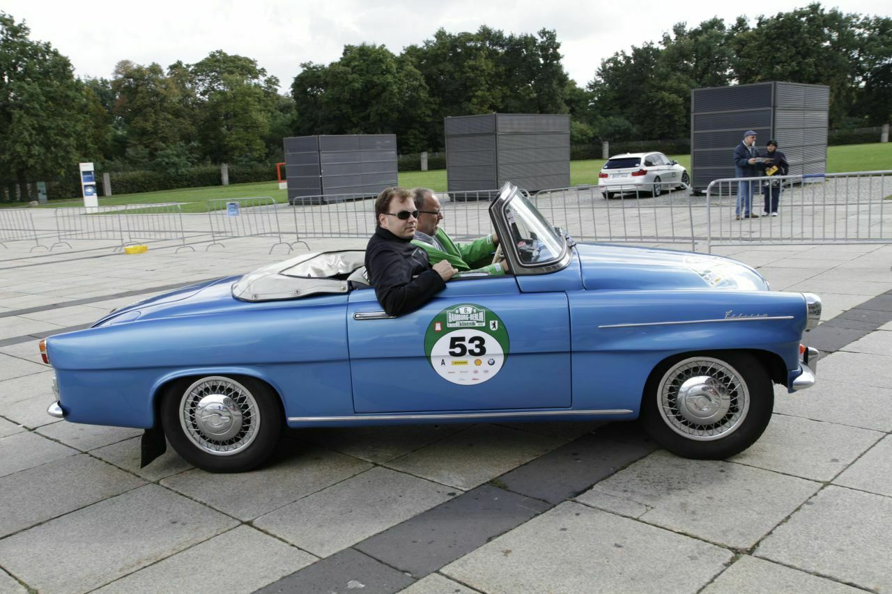 "Die" Škoda Felicia? Dem Cabrio wird die weibliche Form zugesprochen, bei der 90er-Jahre-Neuauflage des Namens spricht dagegen meist von "dem" Felicia