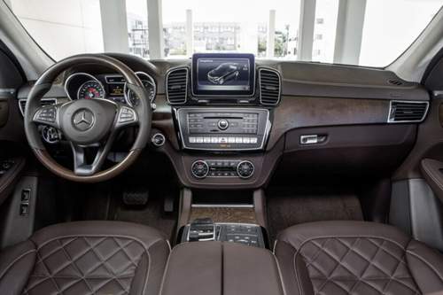 Der Innenraum des neuen Mercedes GLE