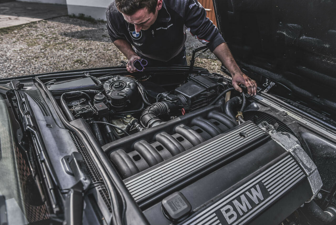 Gilt als grundsolide: Der M50 Sechszylinder des BMW 5er E34
