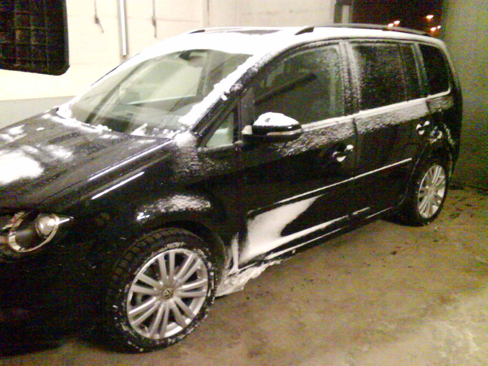 Alufelge 18" auf silbernen Touran 2.0TDI