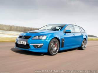 Vauxhall-vxr8-tourer-2013-1024x768-wallpaper-08