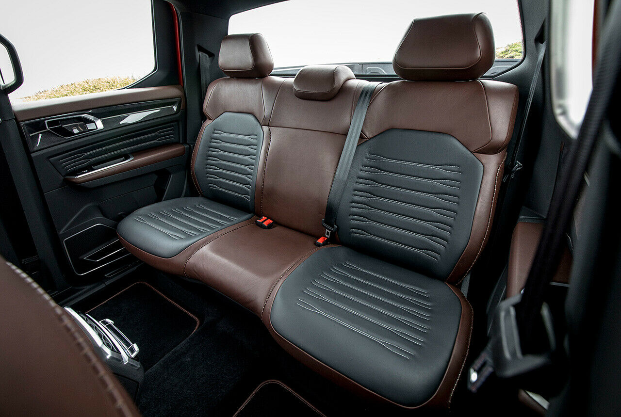 Im Fond des Pick-ups gibt es viel Platz - mehr als im Amarok
