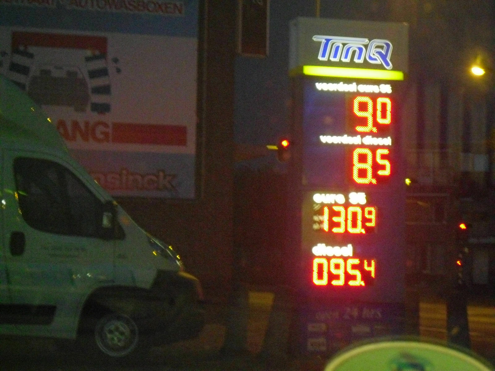 An der Tankstelle zu viel Bezahlt!?