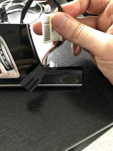 Kein Loch in der Leiste und 3er Stecker