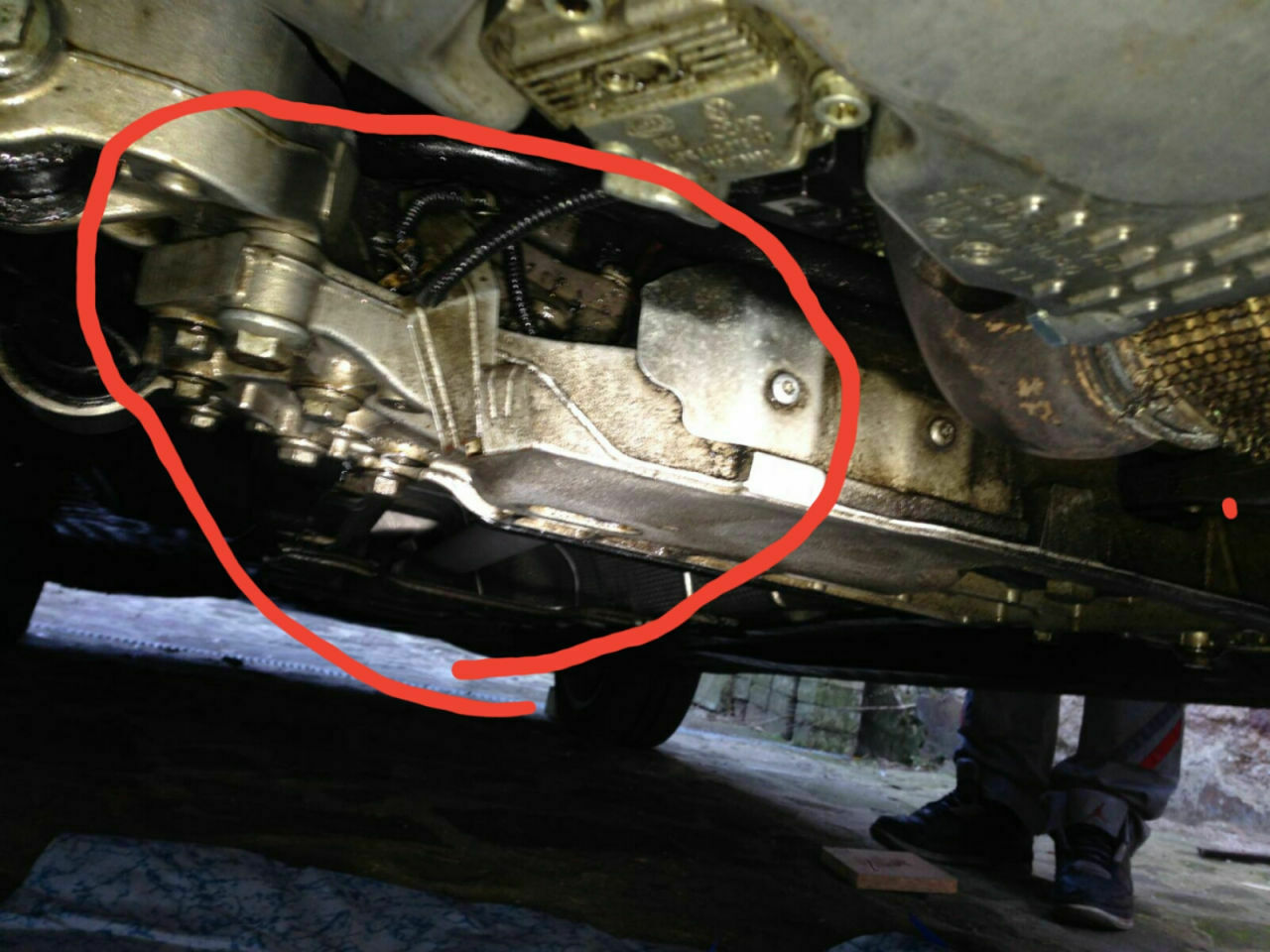 Ansaugkrümmer/Brücke Dichtung undicht, ausbau für Laie mit technischem Verständnis möglich?