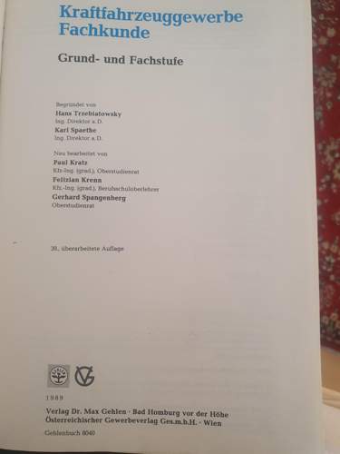 Lehrbuch