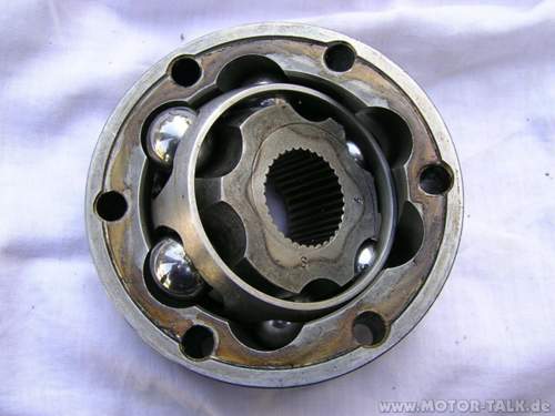 P7103174