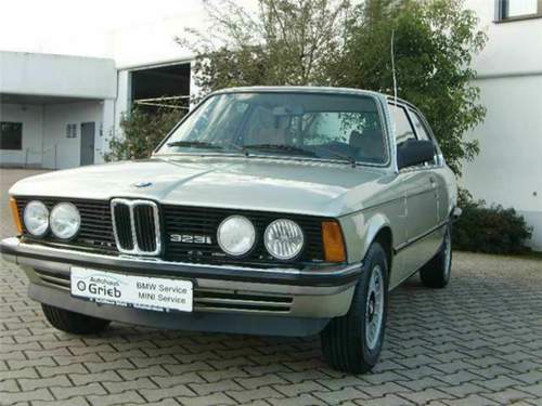 323i / 2
