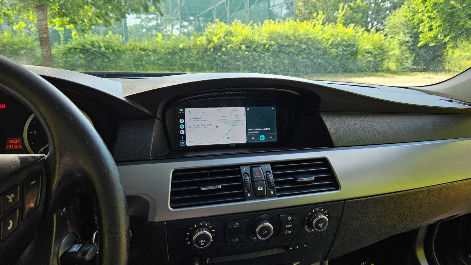 Apple Car Play