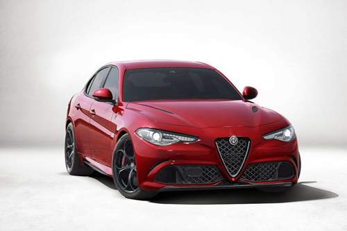 Die neue Giulia ist auf das Format einer Mittelklasse-Limousine gewachsen