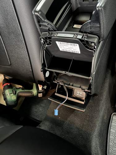 W204 Mittelkonsole hinten