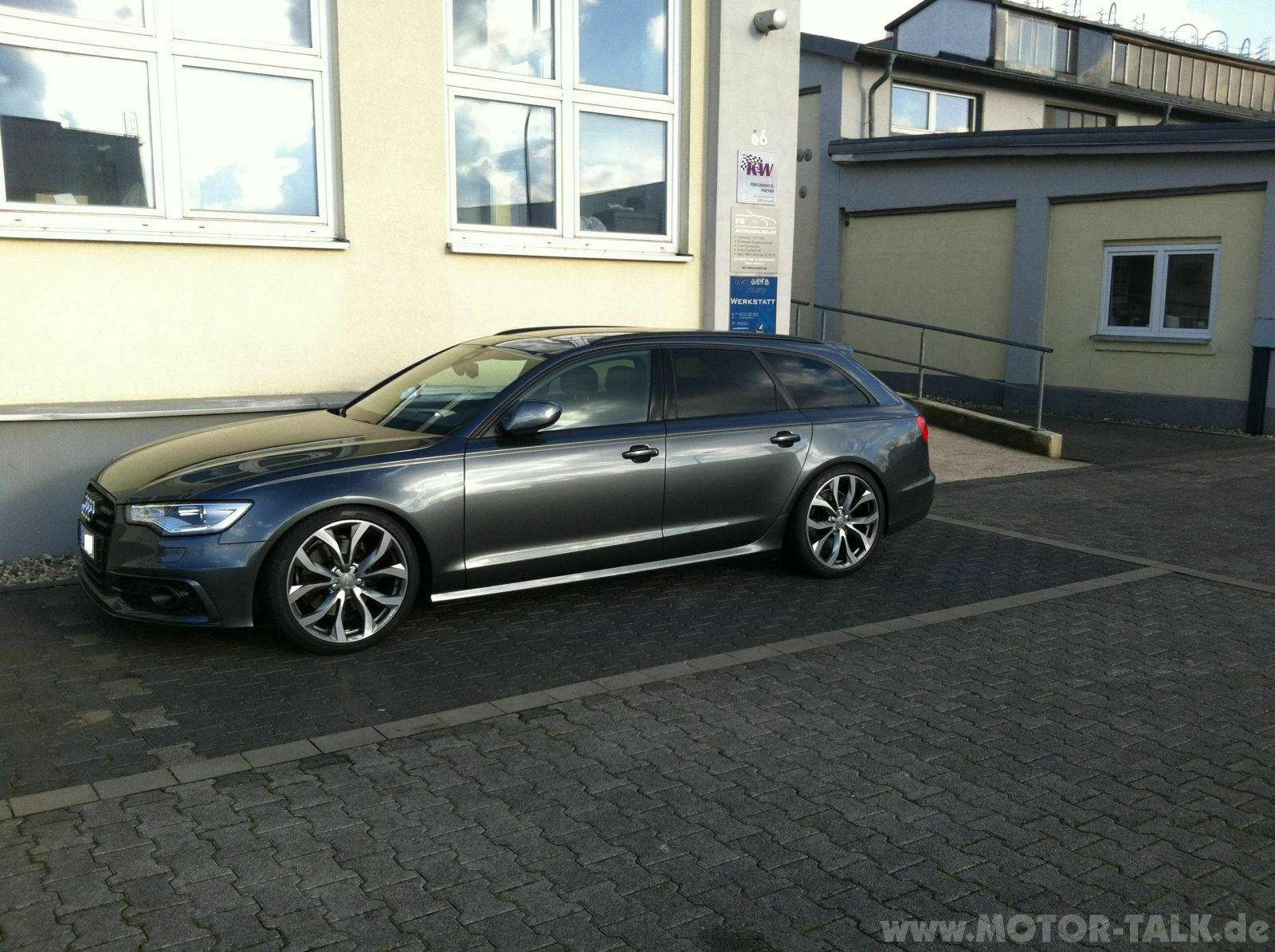 ASS Fahrwerk im BiTurbo oder S-Line, Tieferlegung?