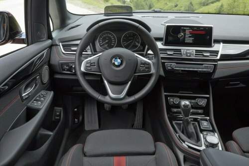 Bmw-zweier-cockpit