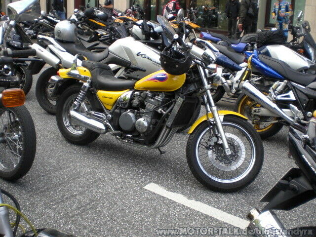 Auch Biker/Motorradfahrer hier im Blog...?