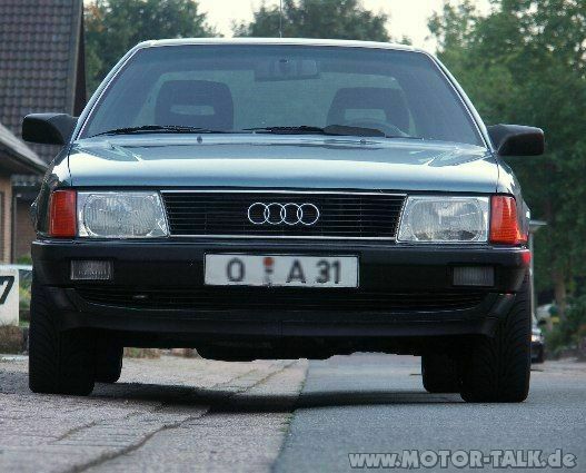 Audi 100 C3 (44) 2.5 TDI Test