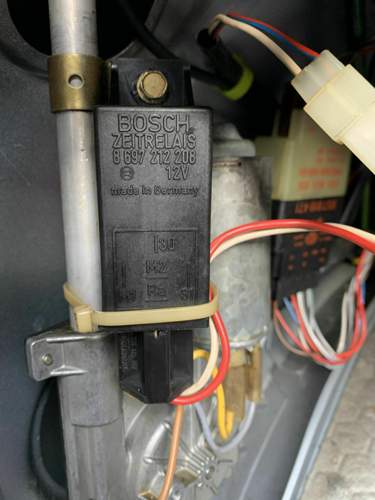 Reials Audi 100 e Antenne