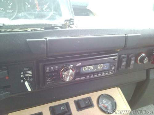 Ascher-audi-100-c3