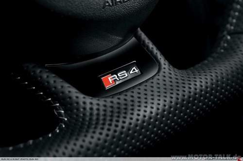 Audi RS4 Facelift Lenkrad