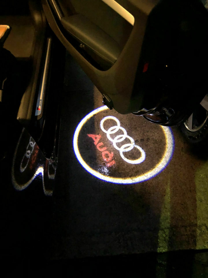 Audi A5 Einstiegsbeleuchtung nachrüsten