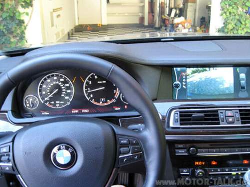 Bmw7er-hud02