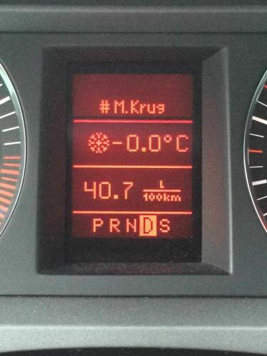 40,7