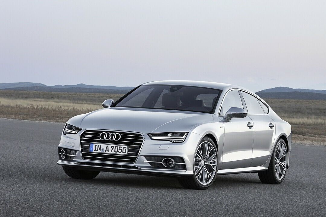 Der Grill wird eckiger, die Schürze moderner: Audi überarbeitet den A7 sehr zurückhaltend