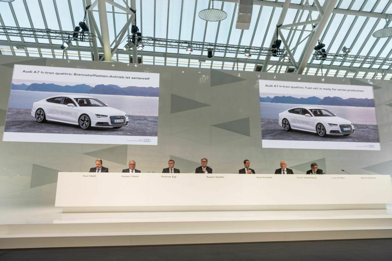 Audi-Jahrespressekonferenz: Bei der Vorstellung des Jahresgeschäftsberichts präsentiert Audi-Chef Rupert Stadler beeindruckende Zahlen. Seine Mitarbeiter erhalten trotzdem weniger Geld