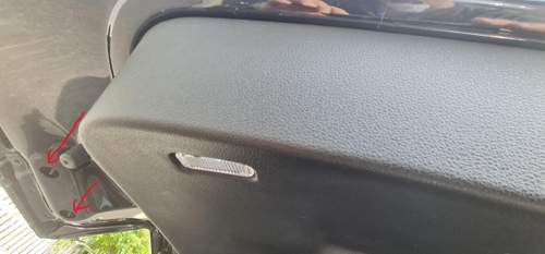 Audi Q7 Ablauflöcher Heckklappe