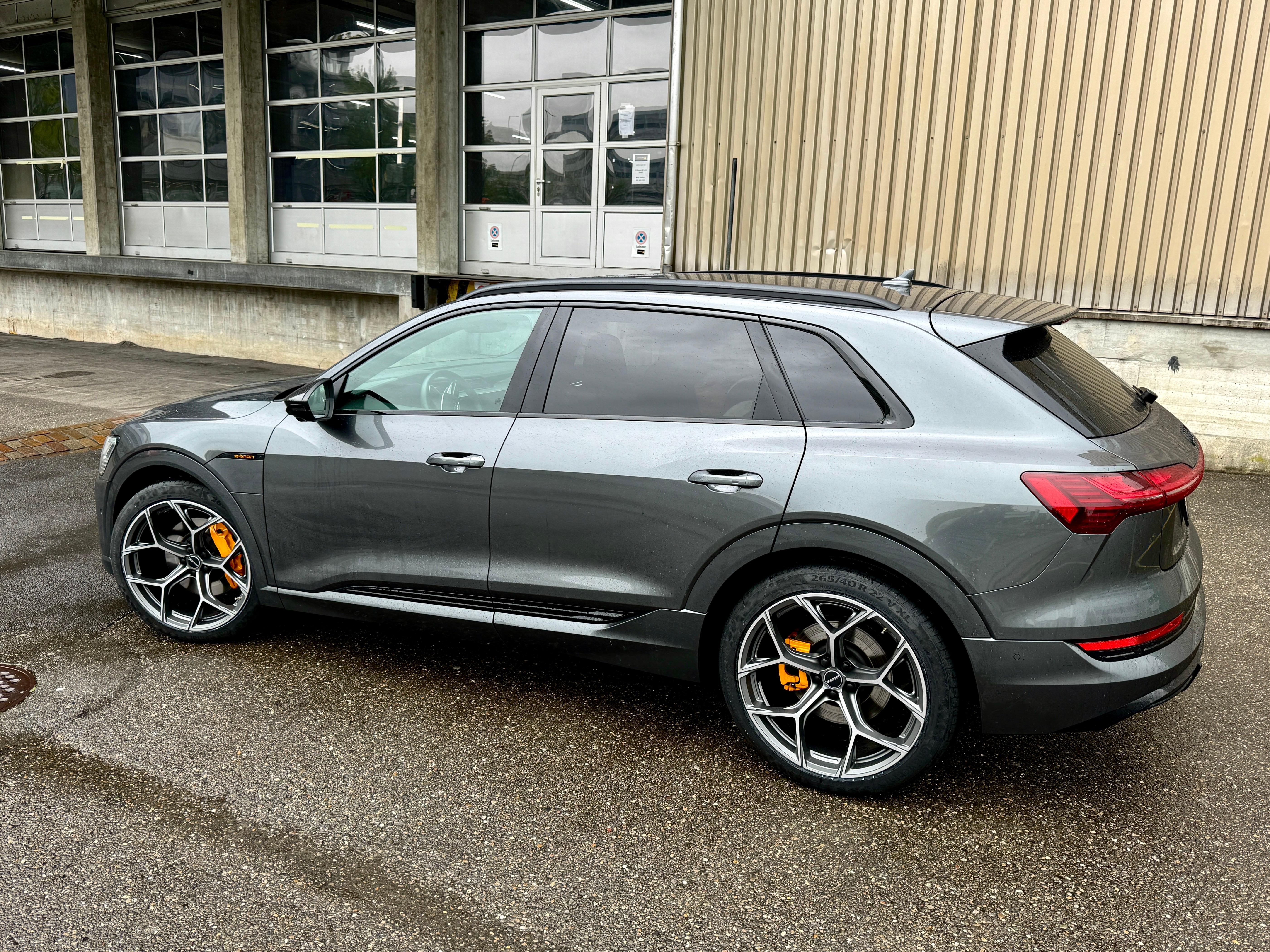 Audi Q8 Etron 55 - passen die 10,5x22Zoll ET25 Turbine vom SQ8 Etron auf mein Fahrzeug?