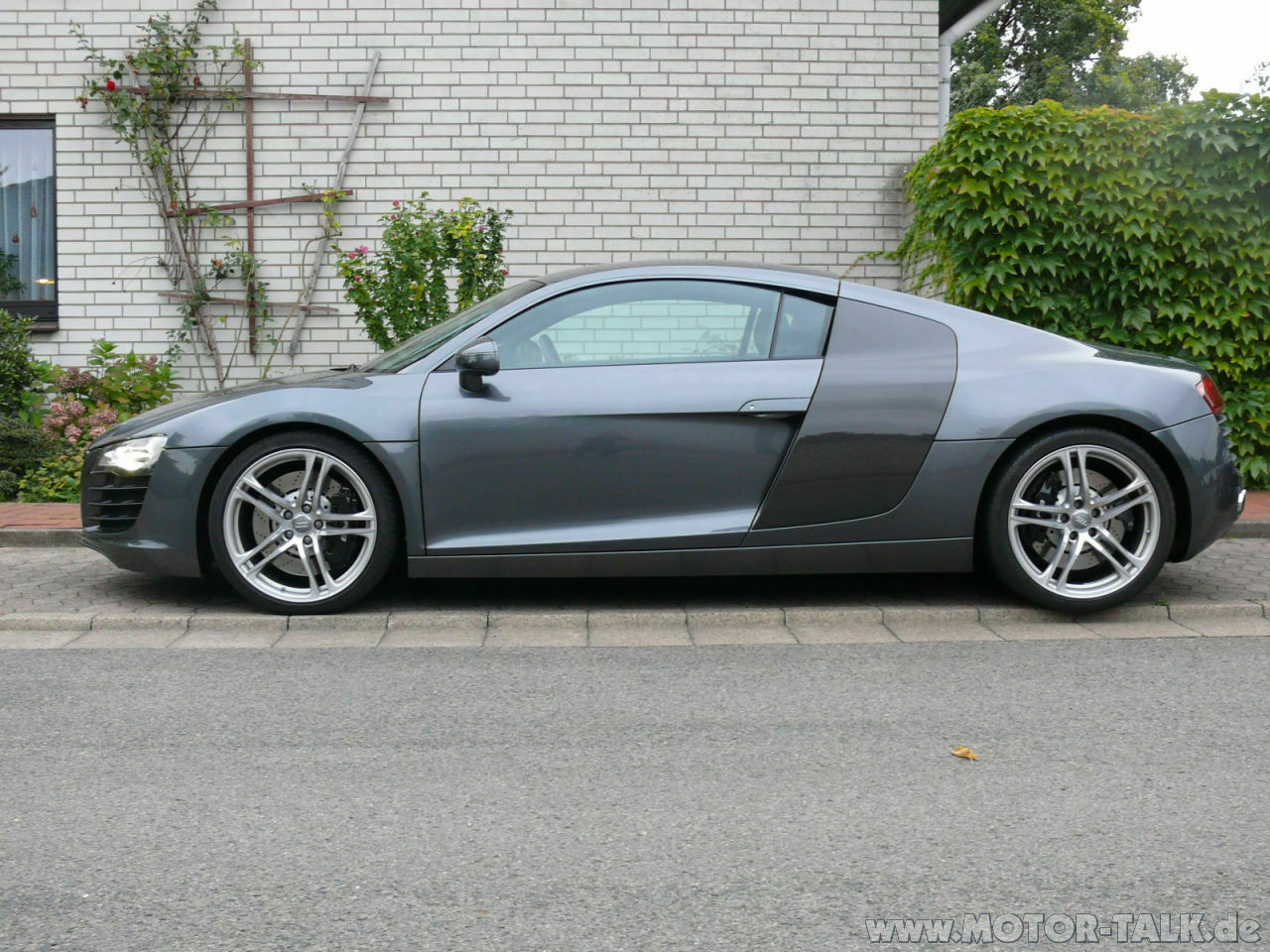 Audi R8 42 4.2 FSI quattro Test