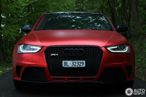 Audi-rs4-avant-b8-c945029042015191952-1