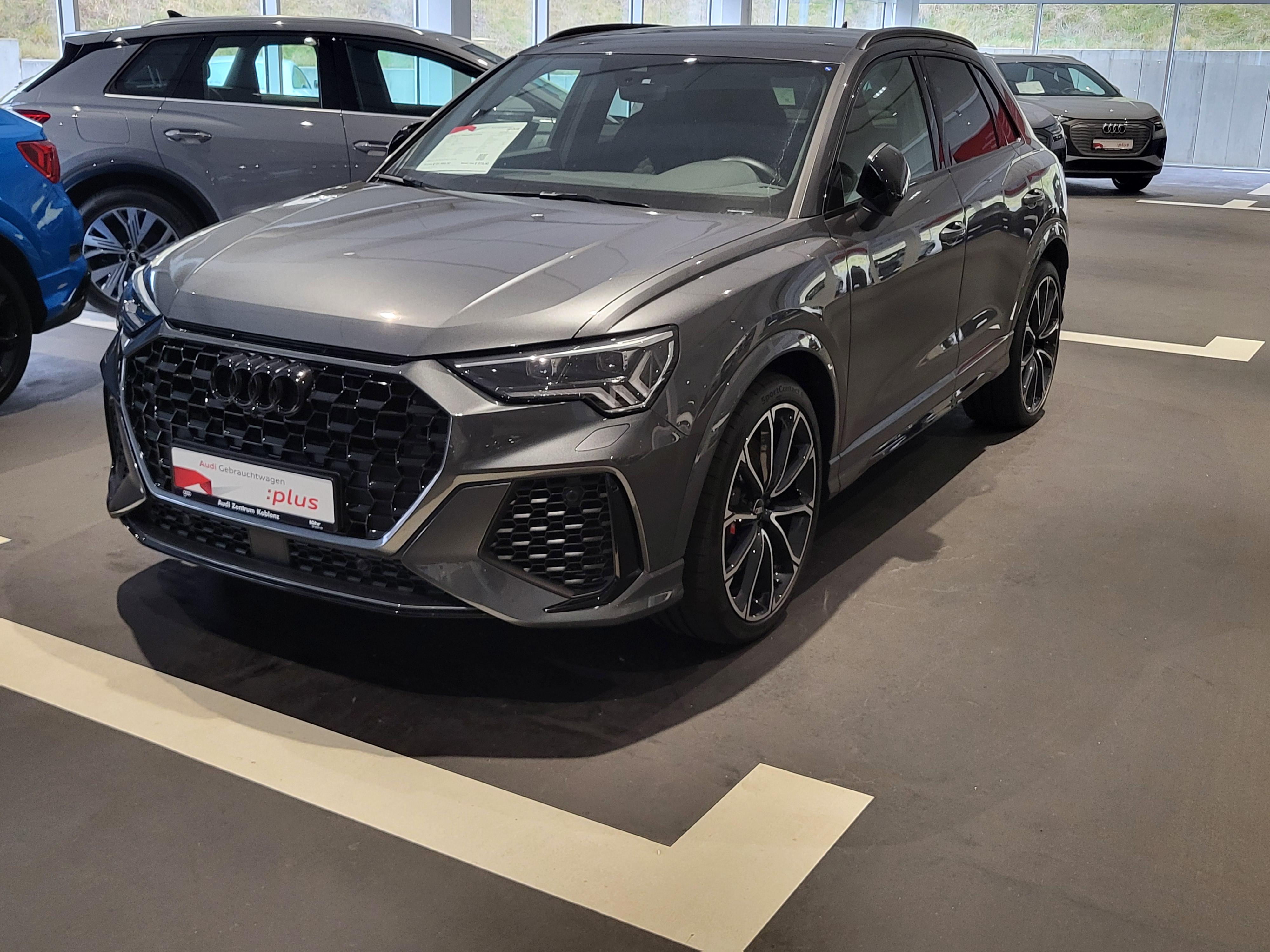 Audi RSQ3 F3 quattro von netexplorer