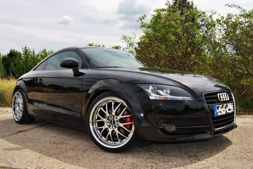 audi-tt-8j-2-0-tfsi-phantomschwarz-biete