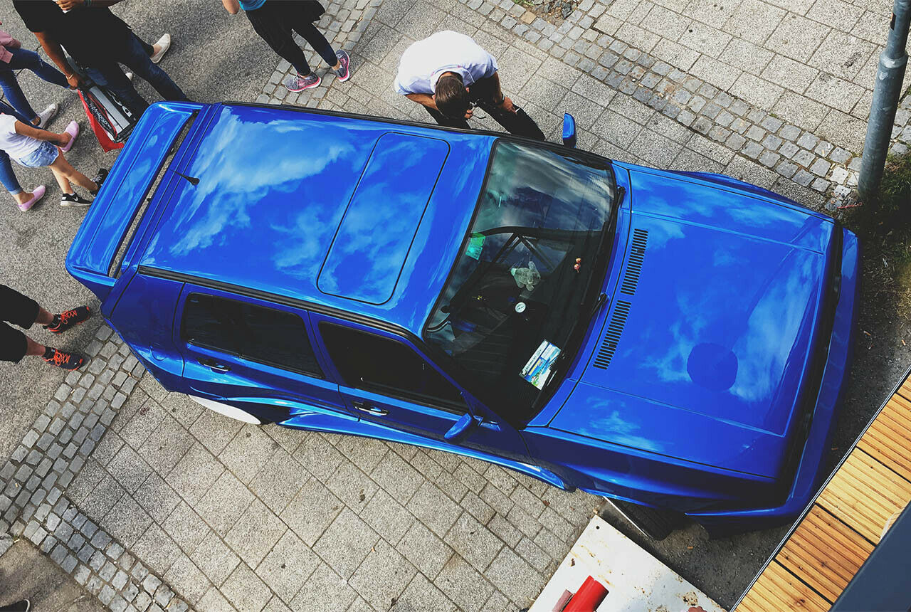 Breitbau-Mode am Wörthersee: Einige Rieger-Umbauten reisten zum GTI-Treffen