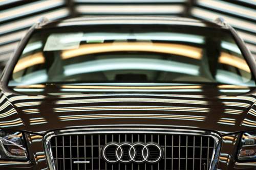 Trotz des Skandals um manipulierte Abgaswerte konnte die VW-Tochter Audi beim Neuwagen-Absatz 2015 zulegen