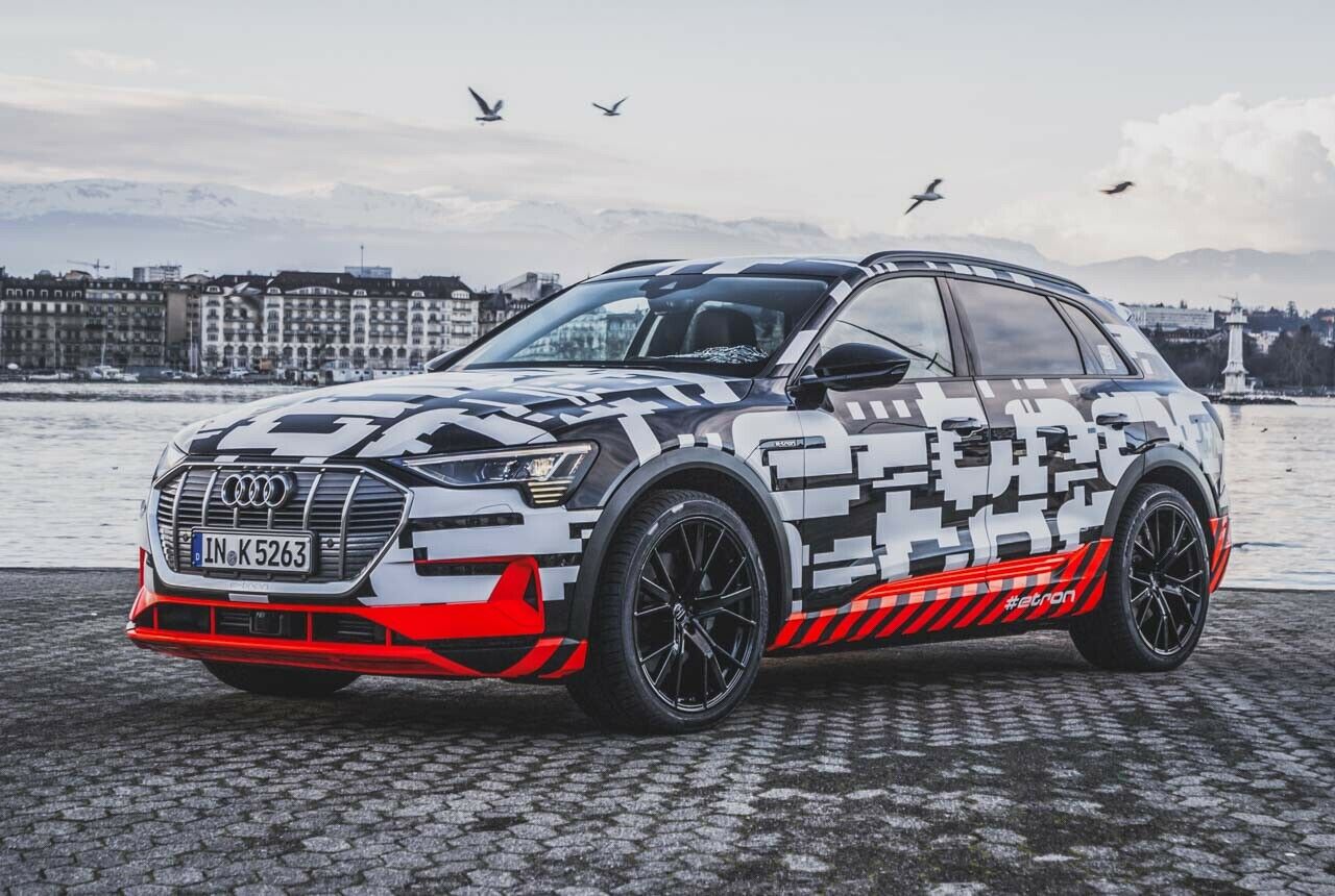 Audi E-Tron Prototyp auf Werbetour in Genf