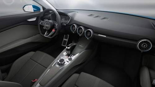 Das Armaturenbrett kommt fast unverändert in den Audi TT