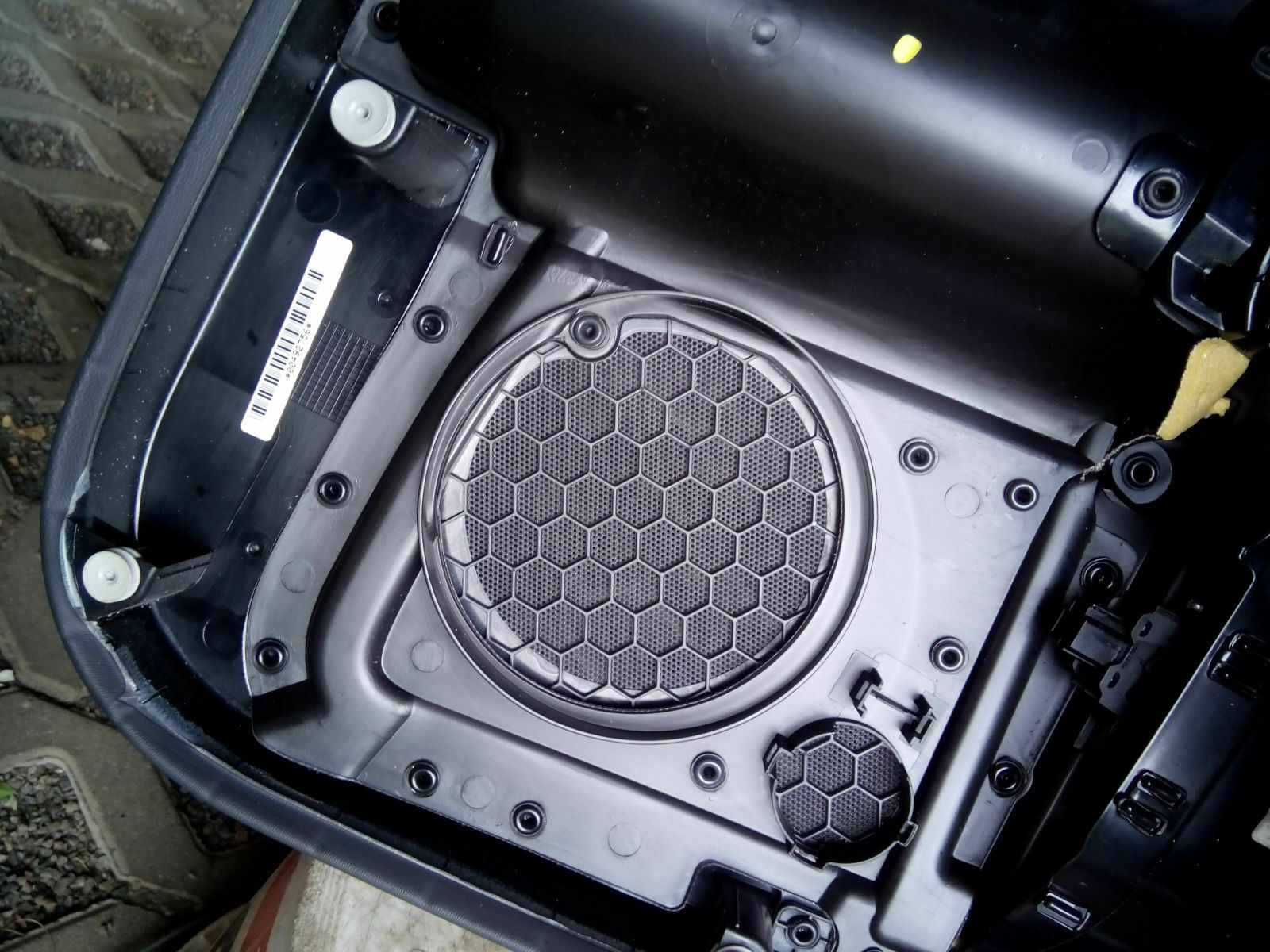 Audioaufrüstung Volvo XC70 MJ2008, Base Performance